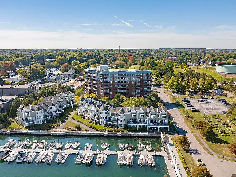 Marine breakwater - private access to tenant and access to green belt and bug light park from building