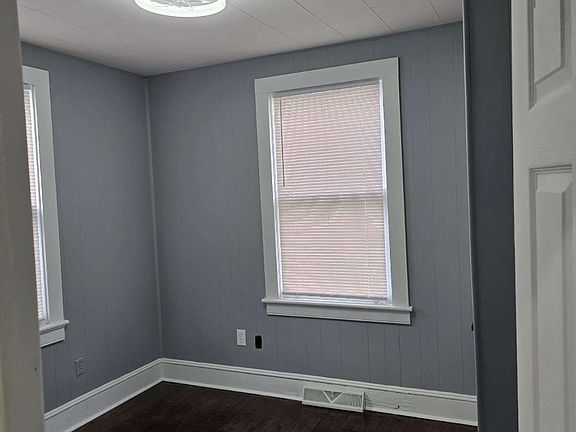 5th image of 111 N 4th Ave #111
