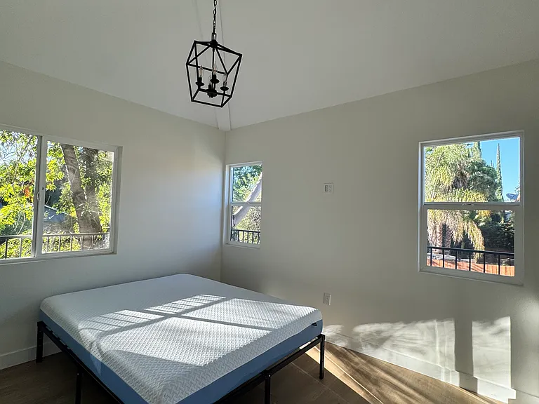 5811 Tampa Ave — Photo 13