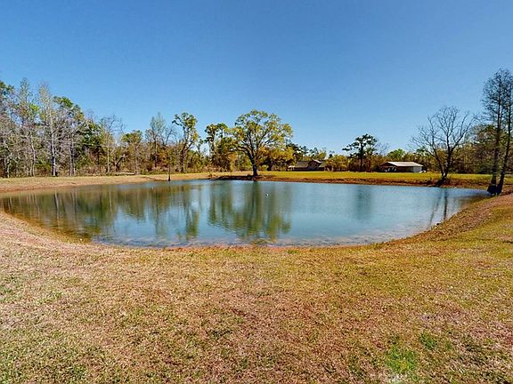 3rd image of 6615 State Line Rd