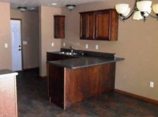 310 S Spring Pl, Brandon, SD 57005