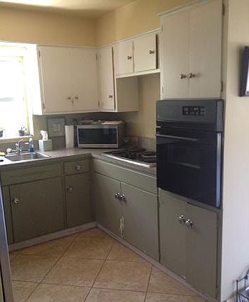5th image of 306 N Palmway
