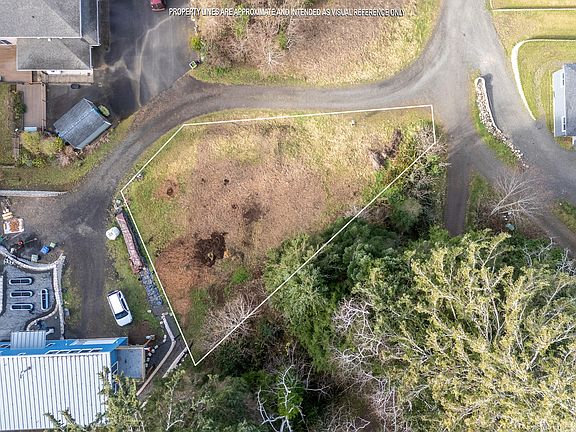 5th image of 30 Cape Ranch Rd