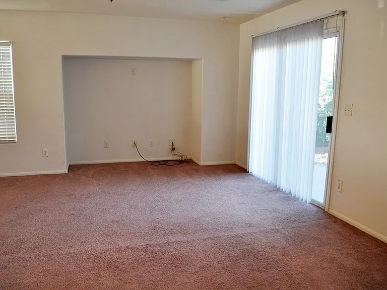 452 Groft Way — Photo 8