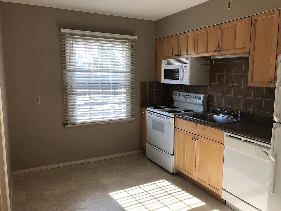 1st image of 7220 W Park Ave APT F
