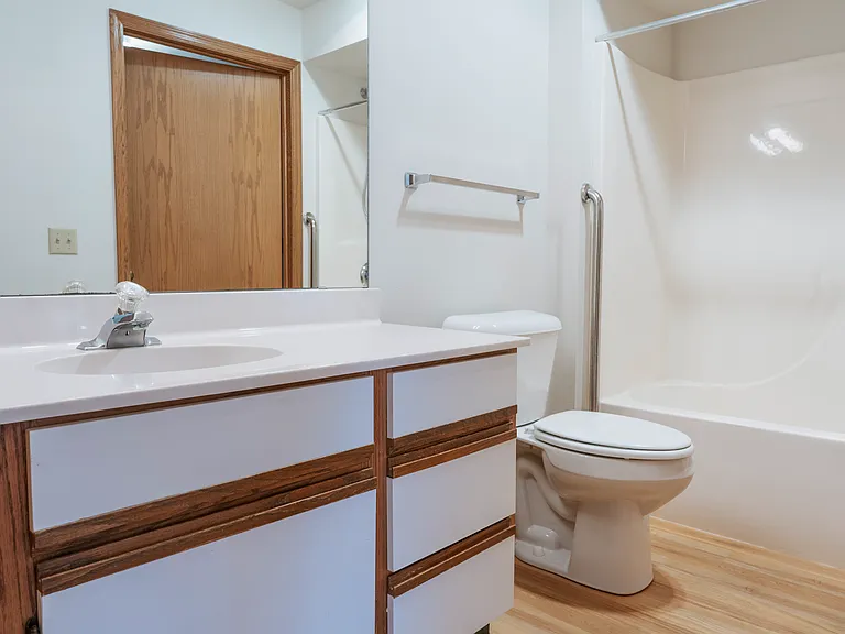 1805 Parmenter St #305 — Photo 5