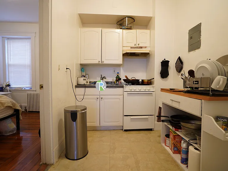 77 Brighton Ave #2 — Photo 4