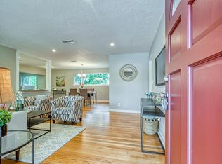 6044 Glenn Rose Dr, Jacksonville, FL 32277