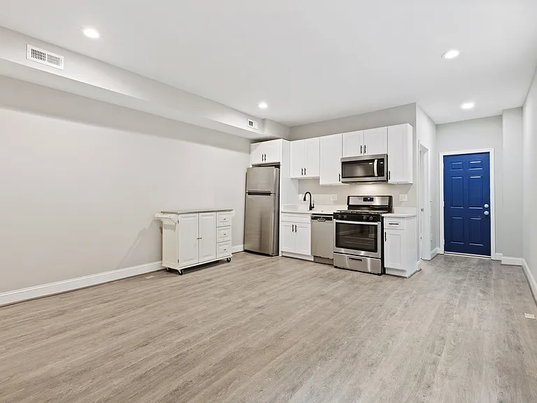 2268 Druid Park Dr #1 — Photo 2