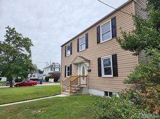 9 New Jersey Ave, Burlington, NJ 08016