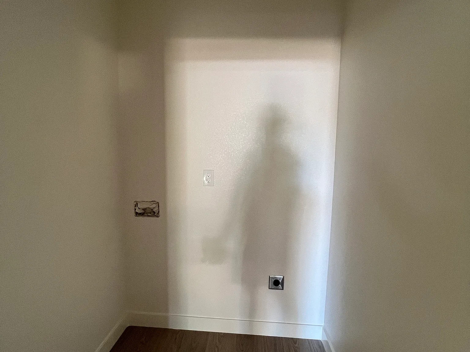 2 bed, 1000 sqft, $1,950 — Photo 4
