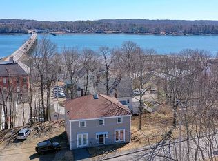 31 Fort Hill St, Wiscasset, ME 04578