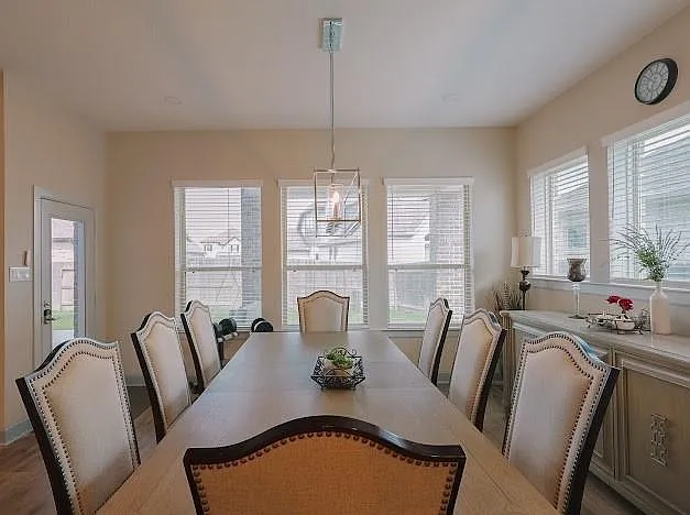 5823 Ash Valley Dr — Photo 19