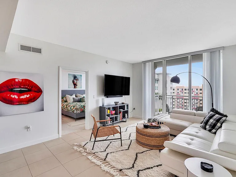 480 Hibiscus St #938 — Photo 4