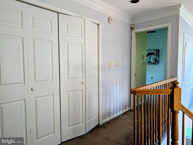 20 Cambridge Ct — Photo 9