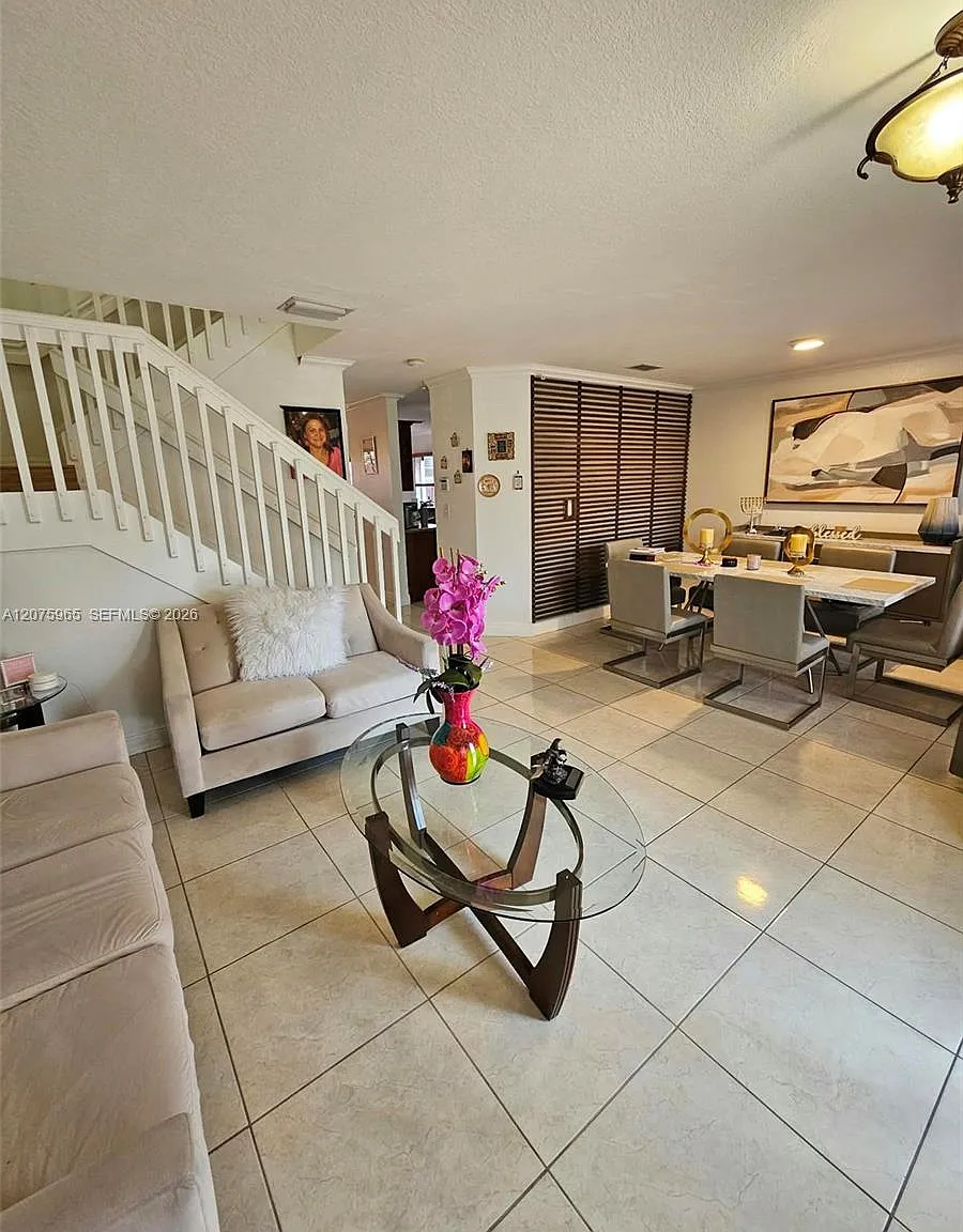 Forest Lakes Villas — Photo 3