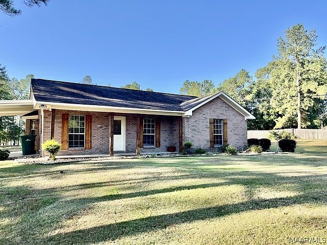 1st image of 2625 Lakeview Cir