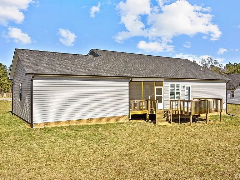 119 Aviemore Ln — Photo 31
