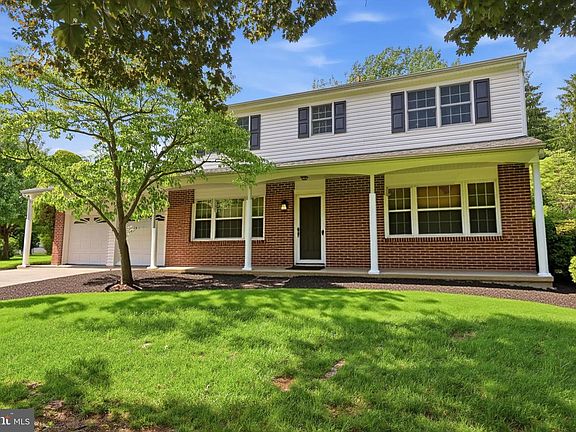 4th image of 121 Buck Hill Dr