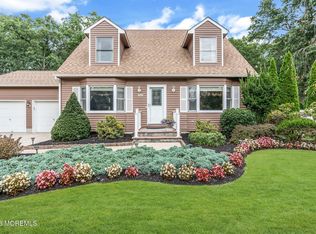 191 Edgemere Court, Toms River, NJ 08755