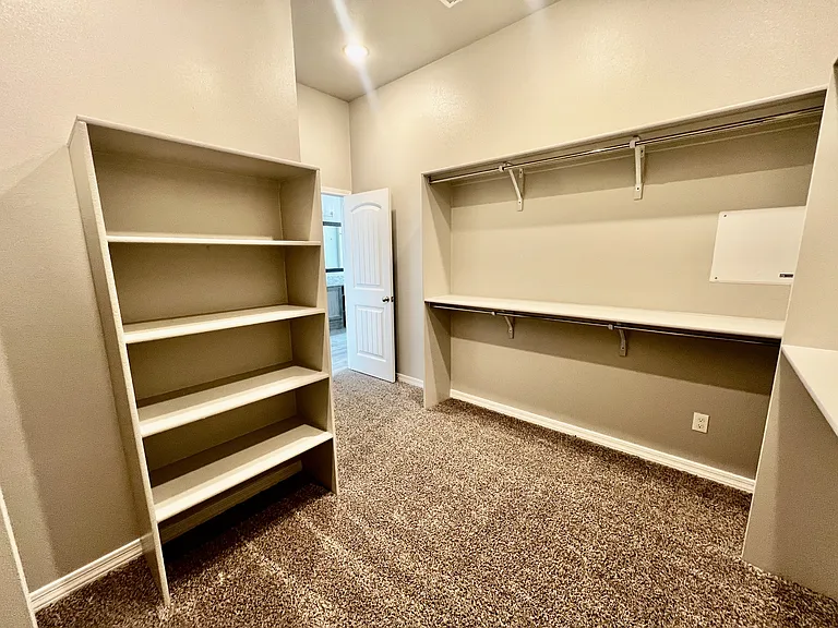 11365 Hidalgo Dr — Photo 11