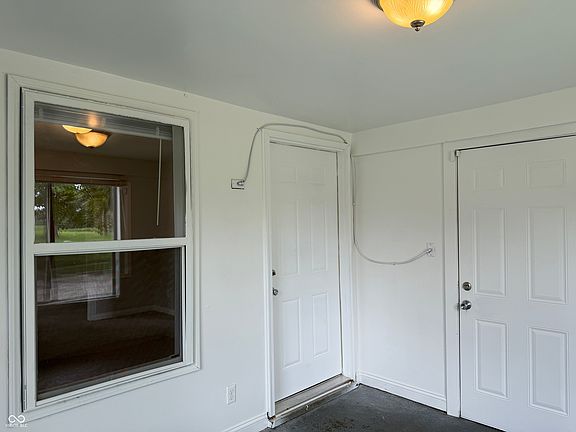 4th image of 1222 W 21st St