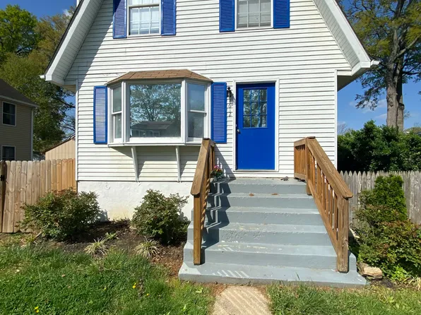 1612 Hilltop Rd, Edgewater, MD 21037