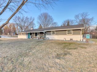 3860 Brook Ln, Brookfield, WI 53005
