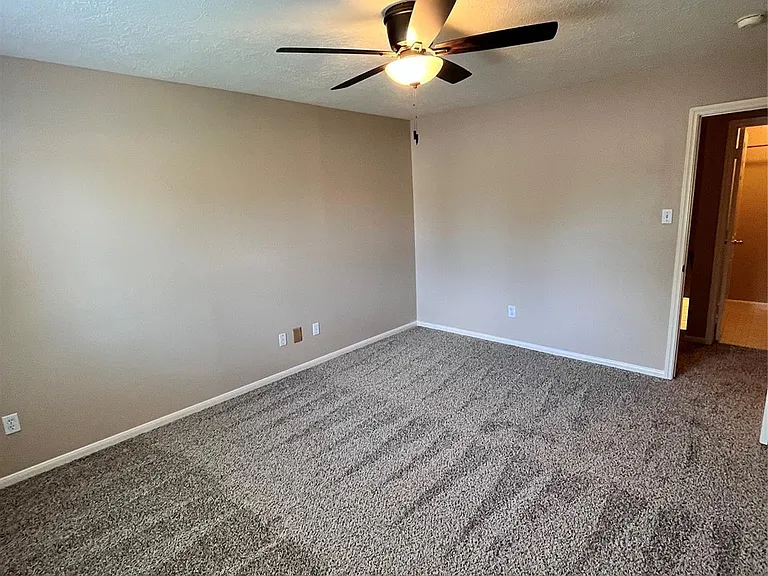 16118 Cypress Valley Dr — Photo 15