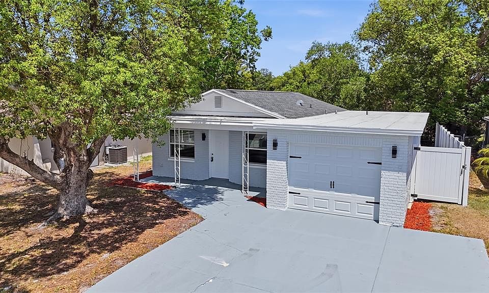 1st image of 3042 Bahia Ave