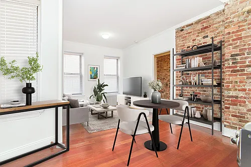 211 Avenue A Photo 1