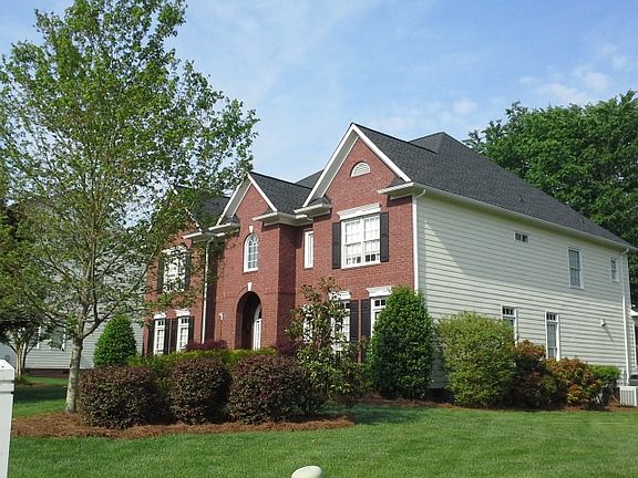 2nd image of 11101 Parkleigh Dr
