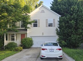 7044 Centerline Dr, Charlotte, NC 28278