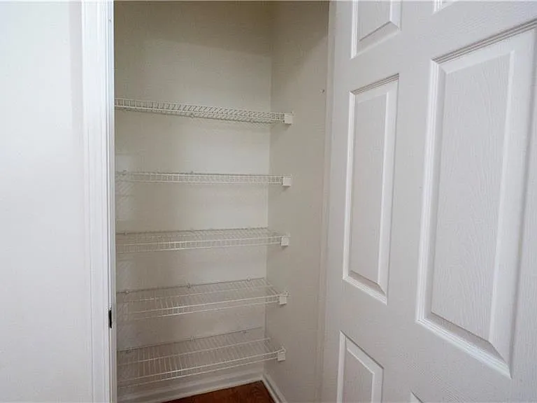 1607 Tunbridge Ln — Photo 33