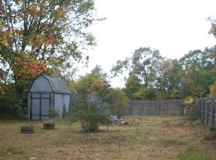 5445 Country Ln, Flint, MI 48506