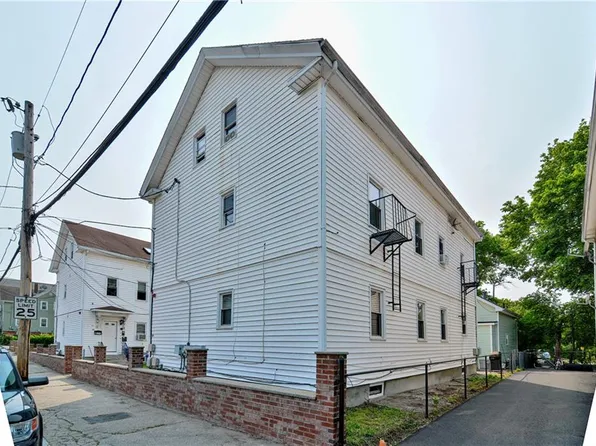 65-67 2nd St, East Providence, RI 02914