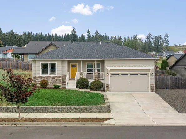 1494 Cottonwood Pl, Cottage Grove, OR 97424