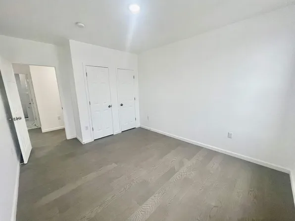 35 Rock Street image 11 of 30