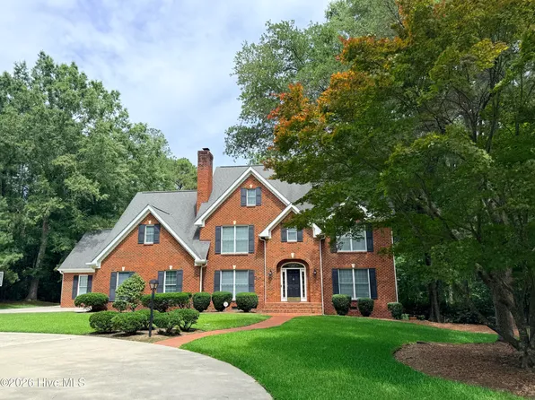 105 Falkirk Lane, Laurinburg, NC 28352