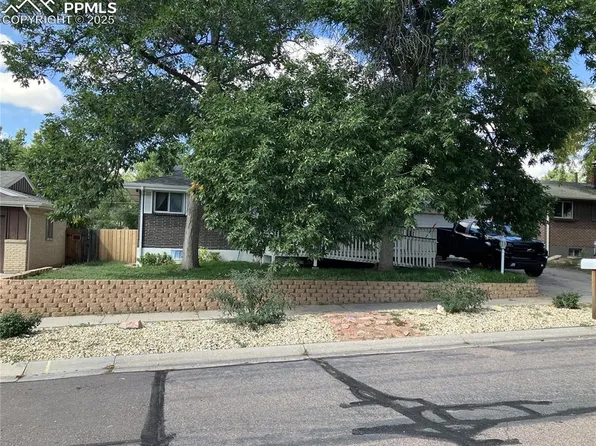 18 S Roosevelt St, Colorado Springs, CO 80910