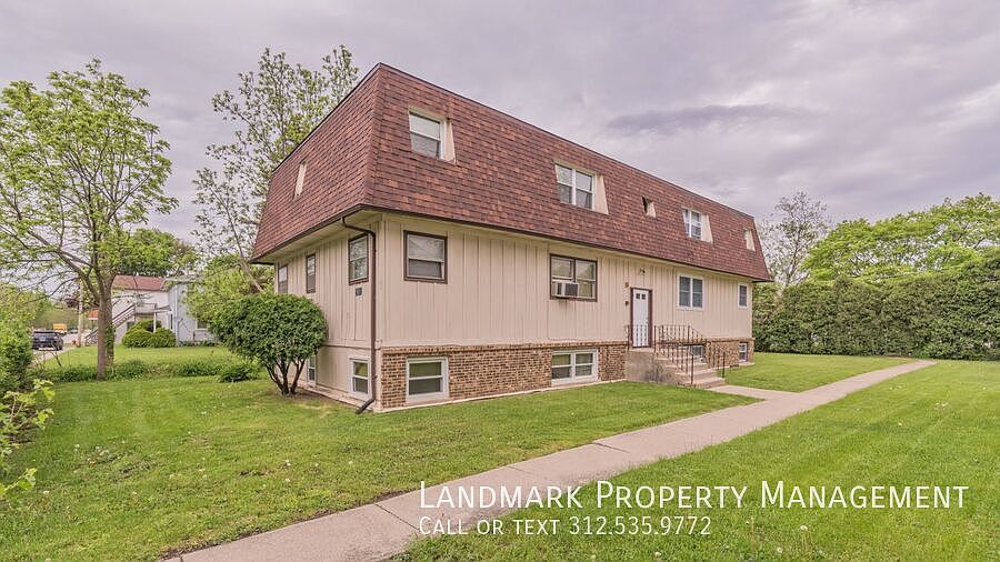 1st image of 26045 S Oak Rd APT 3