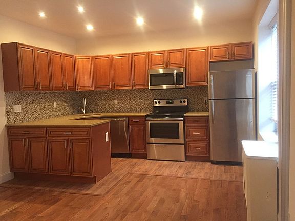 2nd image of 4529 42nd St APT 1E