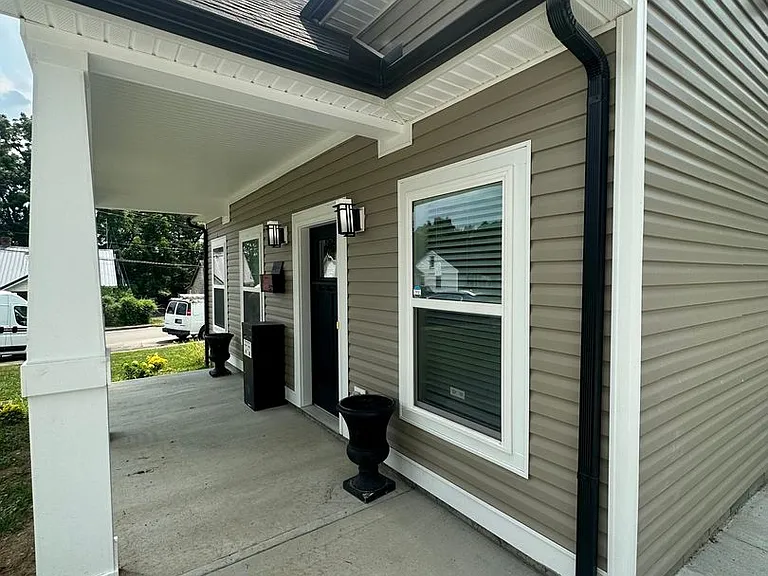 522 Addison Ave — Photo 33