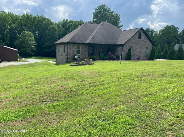 100 Valley View Dr, Henderson, TN 38340