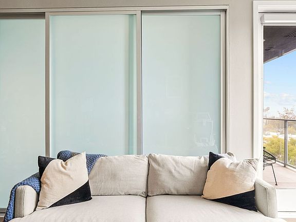 4th image of 7320 Santa Monica Blvd Unit 11669