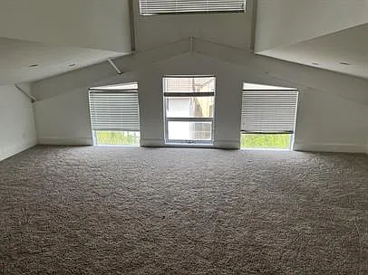 Photo 2 of 13 - 5017 Cornish St #303 - Houston, TX Building Photo - 5017 Cornish St #303