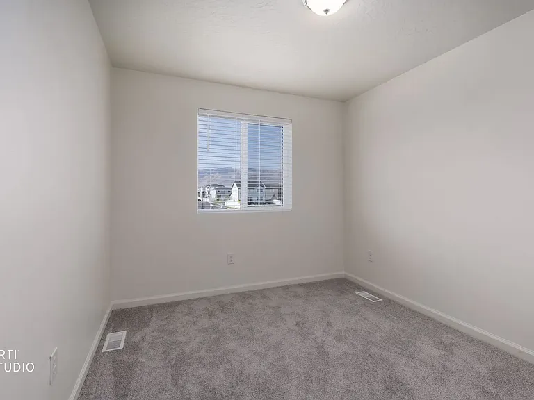 187 E Arcade Dr — Photo 7