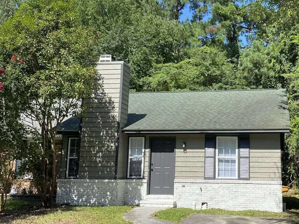 1502 Tramway Ct, Midway Park, NC 28544