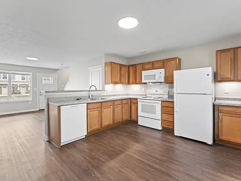 Pebble Village Townhomes — Photo 3