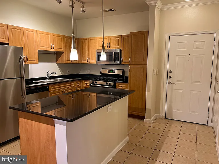 12905 Centre Park Cir #101 — Photo 3